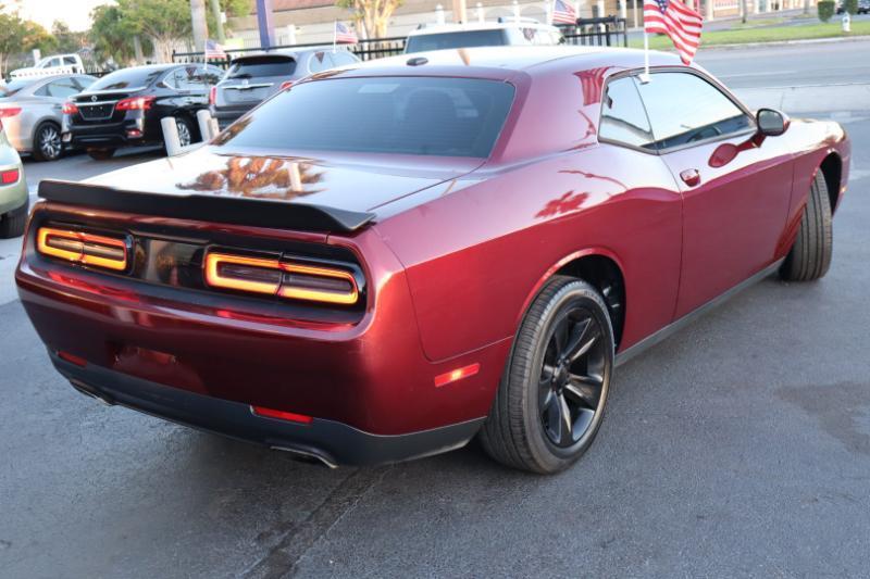 Dodge Challenger SXT 2017