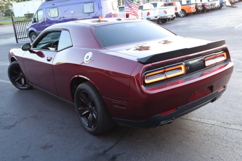 Dodge Challenger SXT 2017