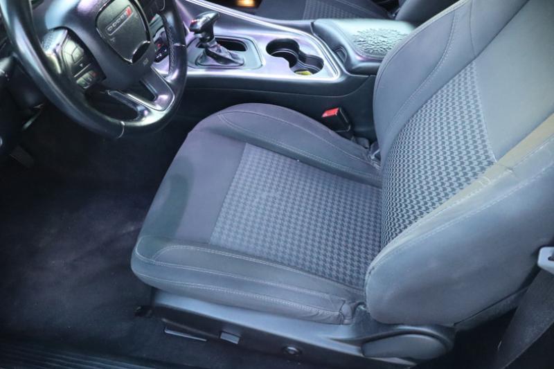 Dodge Challenger SXT 2017