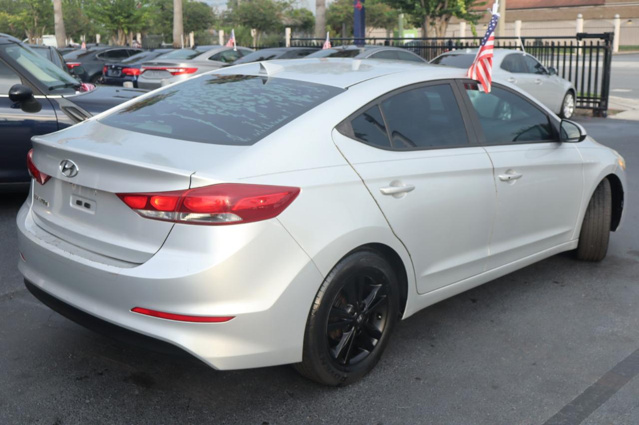 Hyundai Elantra SE 2.0L Auto (Alabama) *Ltd Avail* 2017
