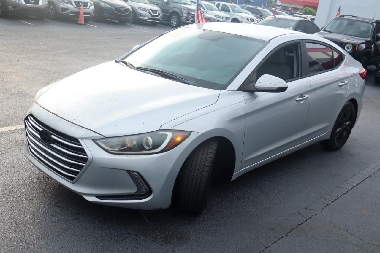 Hyundai Elantra SE 2.0L Auto (Alabama) *Ltd Avail* 2017