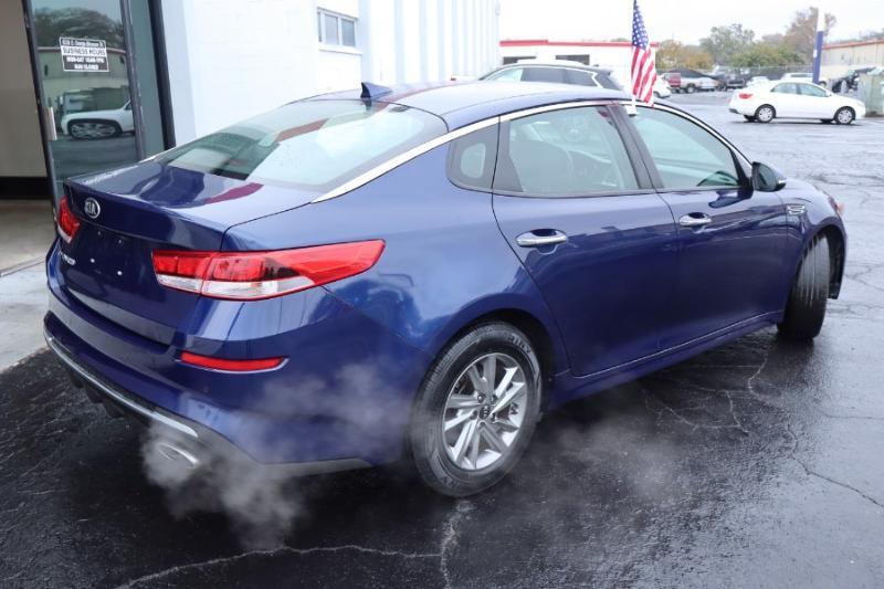 Kia Optima LX 2019