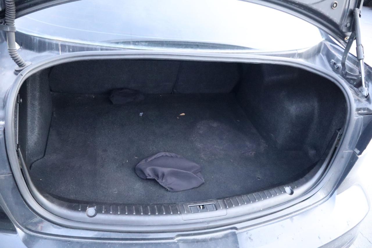 Mazda MAZDA3 i Touring AT 4-Door 2013