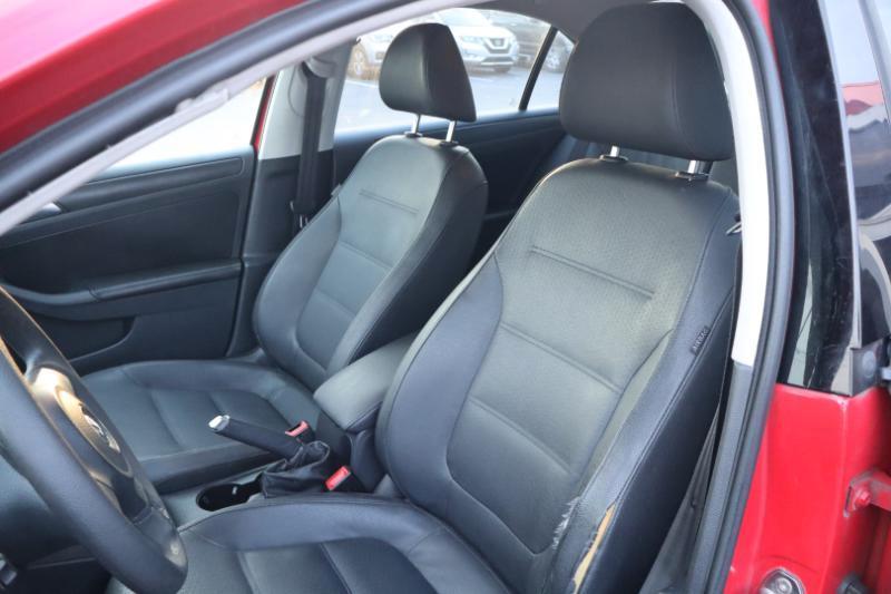 Volkswagen Jetta SE 2011