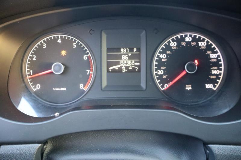 Volkswagen Jetta SE 2011