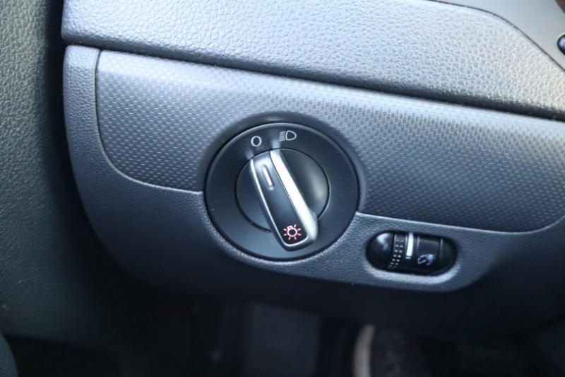 Volkswagen Jetta SE 2011