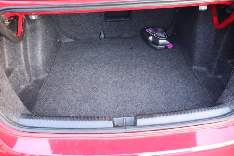 Volkswagen Jetta SE 2011