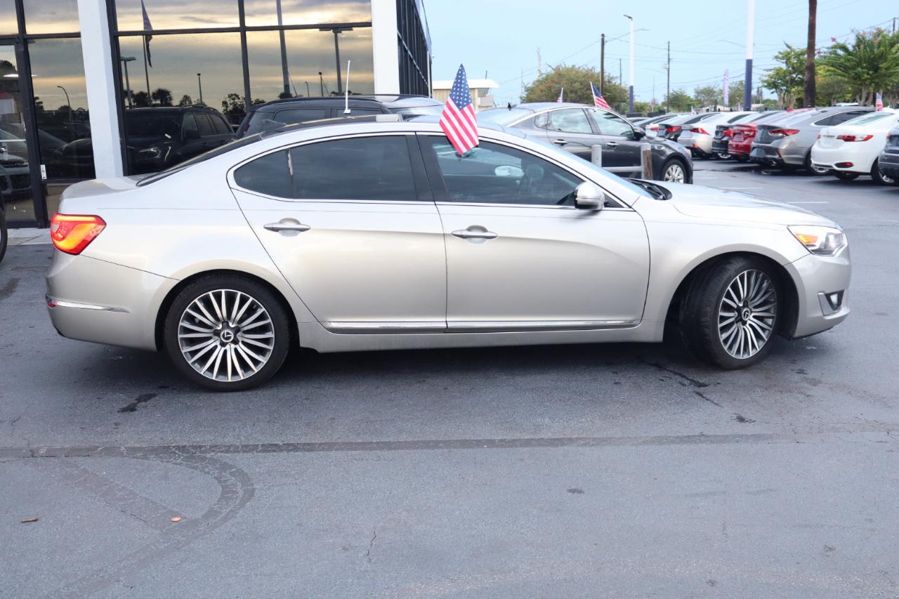 Kia Cadenza 4dr Sdn Premium 2014