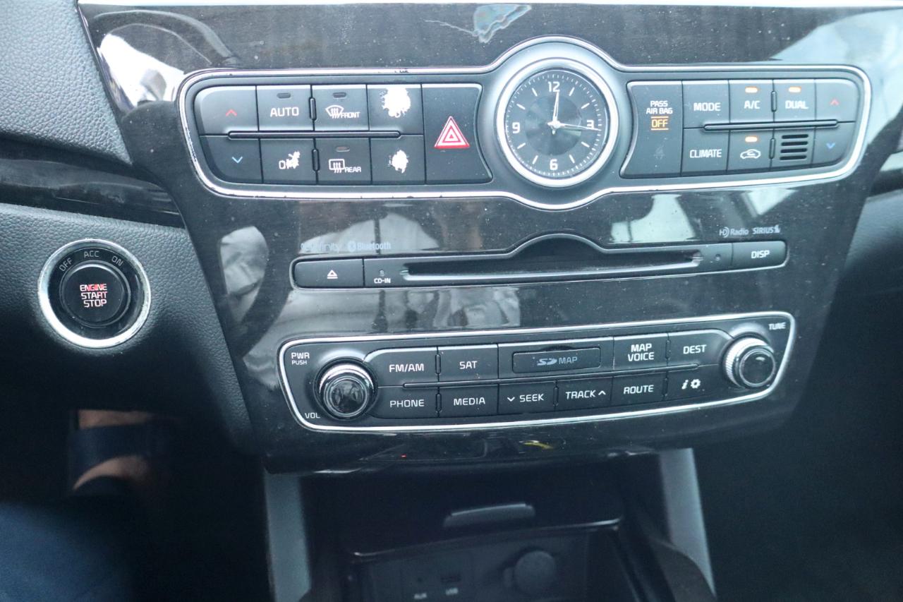 Kia Cadenza 4dr Sdn Premium 2014