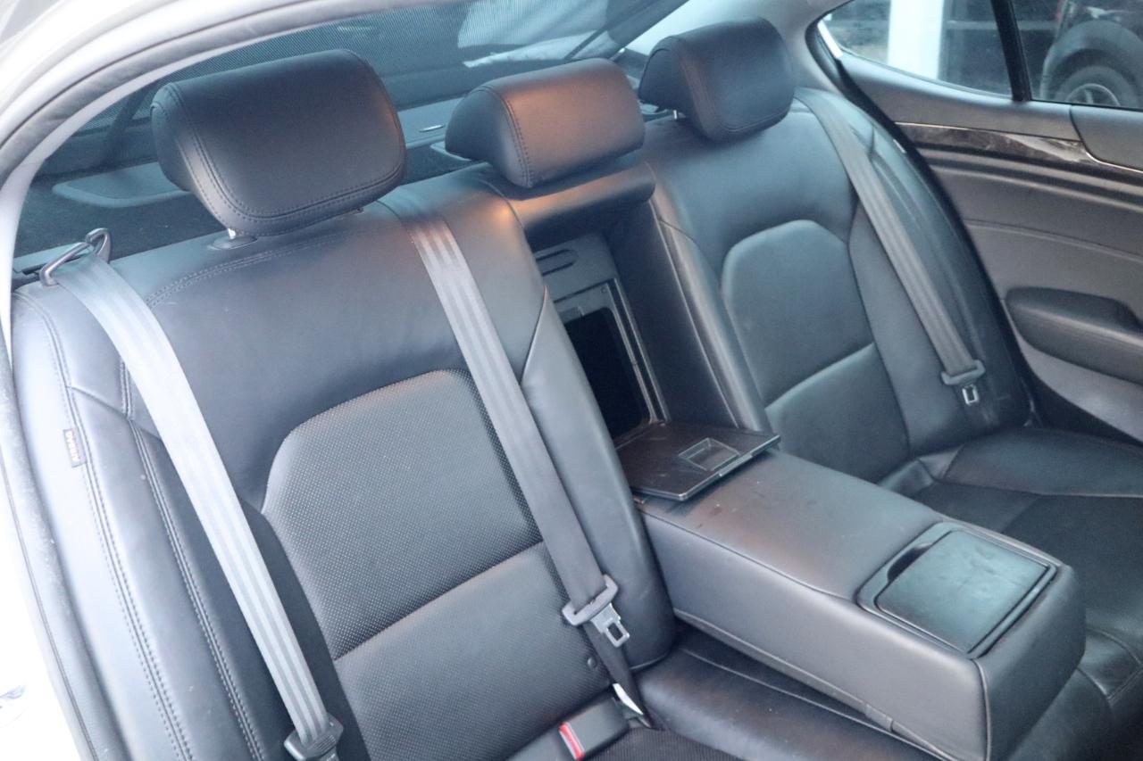 Kia Cadenza 4dr Sdn Premium 2014