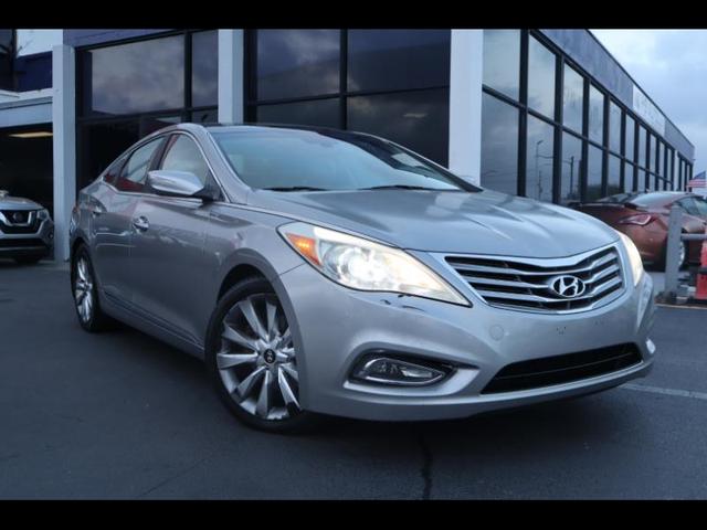 Silver 2013 Hyundai Azera FWD Sedan Front-Wheel Drive Automatic