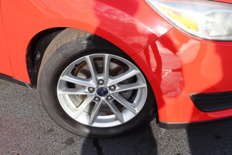 Ford Focus SE Hatch 2016