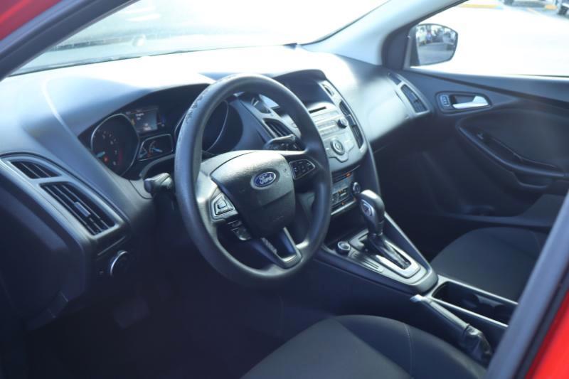 Ford Focus SE Hatch 2016