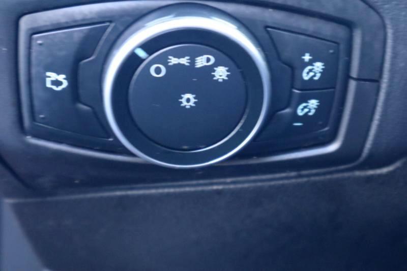 Ford Focus SE Hatch 2016