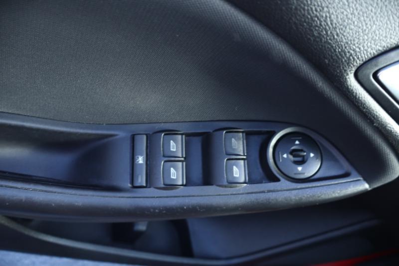 Ford Focus SE Hatch 2016