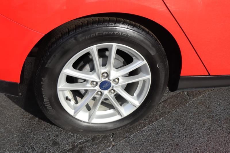 Ford Focus SE Hatch 2016