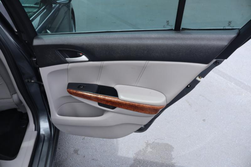 Honda Accord EX-L Sedan AT 2012