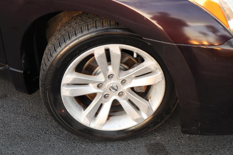 Nissan Altima 2.5 S CVT Coupe 2012