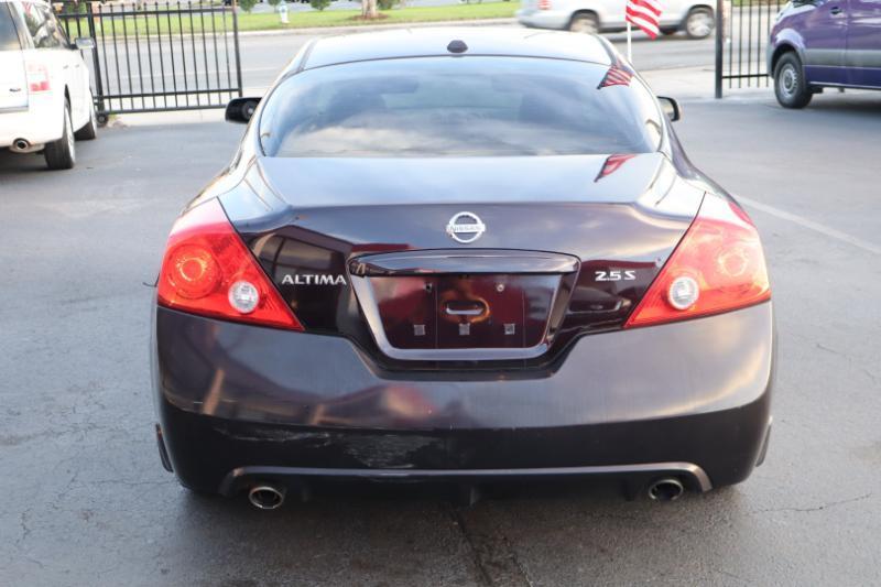 Nissan Altima 2.5 S CVT Coupe 2012