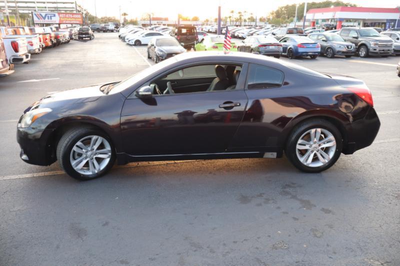 Nissan Altima 2.5 S CVT Coupe 2012