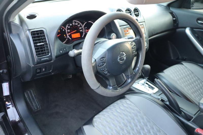 Nissan Altima 2.5 S CVT Coupe 2012