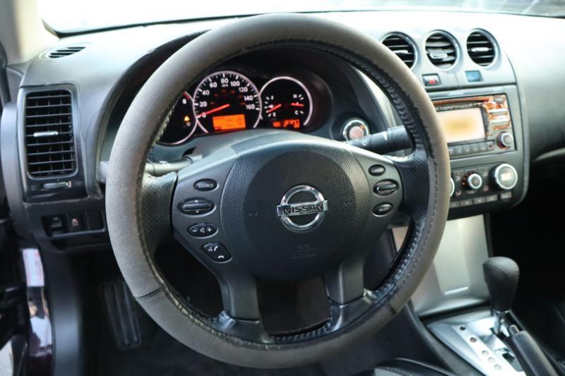 Nissan Altima 2.5 S CVT Coupe 2012
