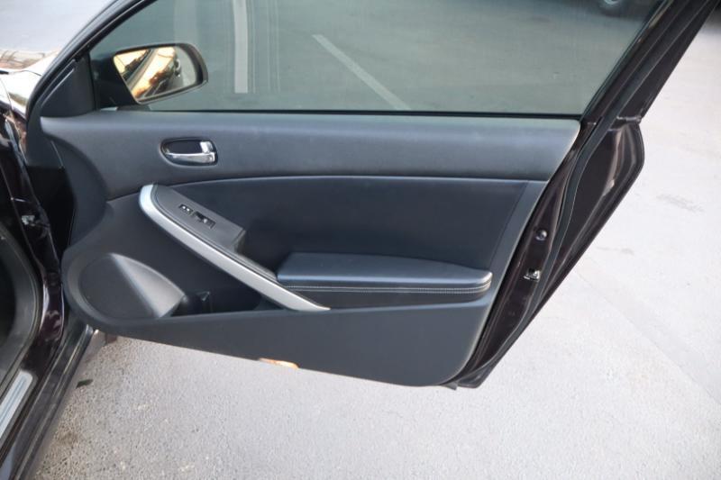 Nissan Altima 2.5 S CVT Coupe 2012