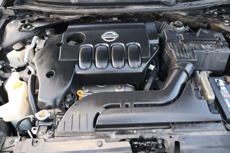 Nissan Altima 2.5 S CVT Coupe 2012