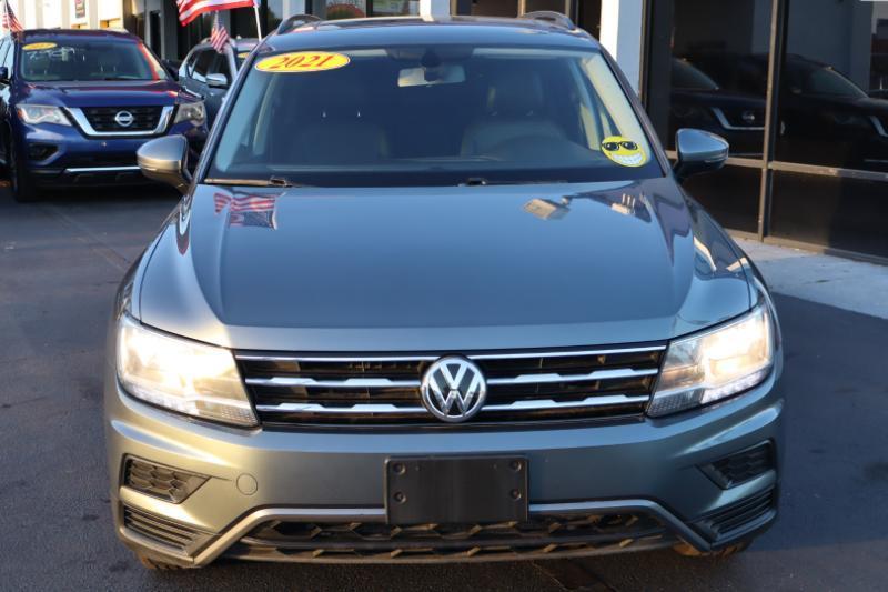 Volkswagen Tiguan SE 2021