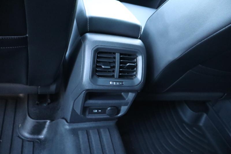 Volkswagen Tiguan SE 2021