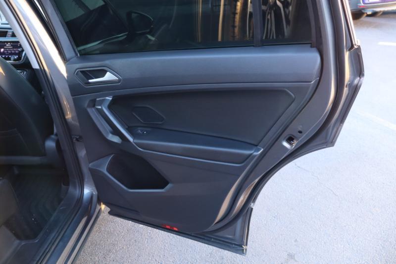 Volkswagen Tiguan SE 2021