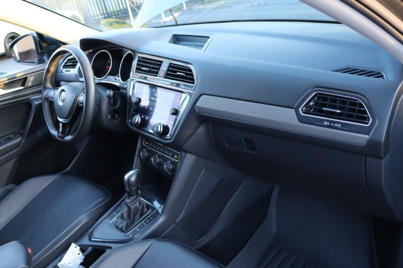 Volkswagen Tiguan SE 2021