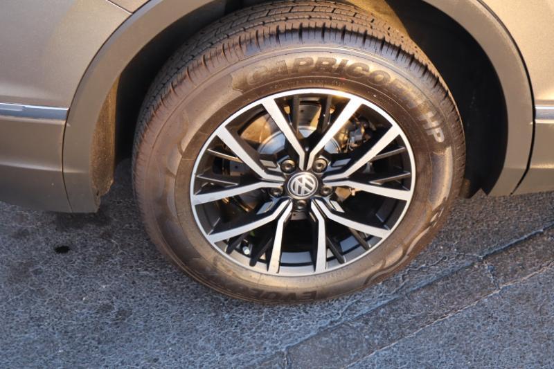 Volkswagen Tiguan SE 2021