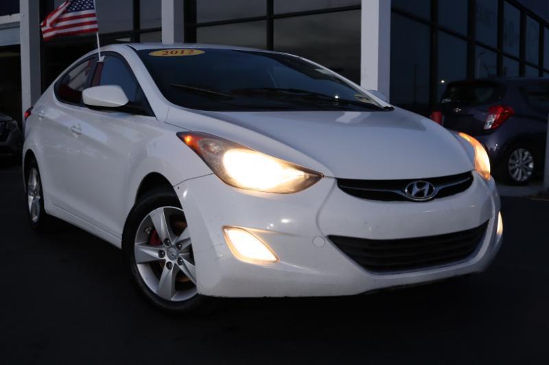 Hyundai Elantra Limited 2012