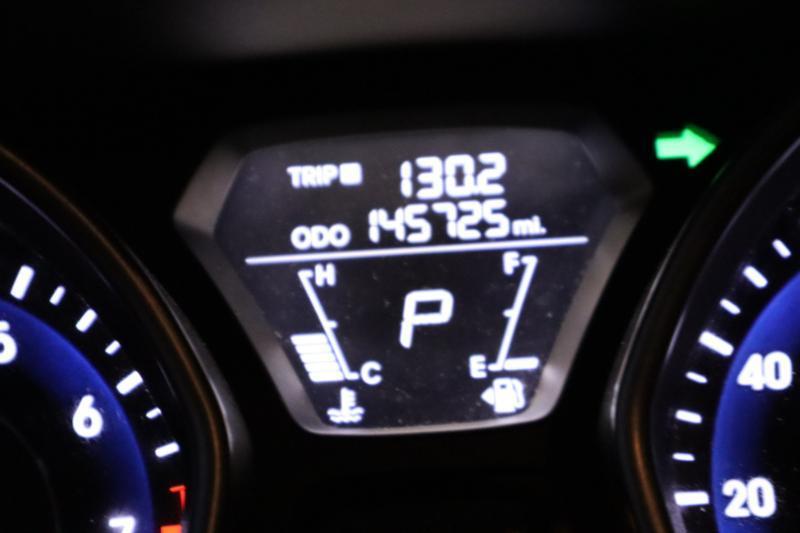 Hyundai Elantra Limited 2012