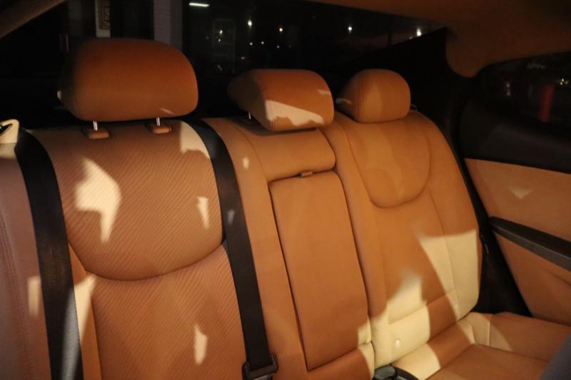 Hyundai Elantra Limited 2012