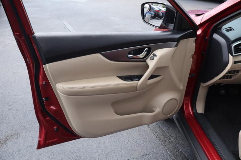 Nissan Rogue S 2WD 2016