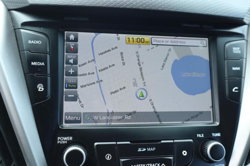 Hyundai Veloster Base 6MT 2017