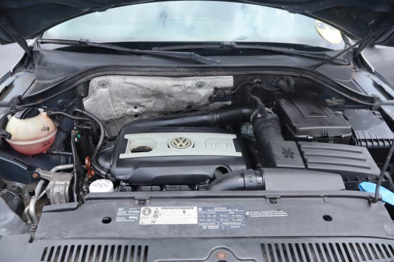 Volkswagen Tiguan S 4Motion 2011