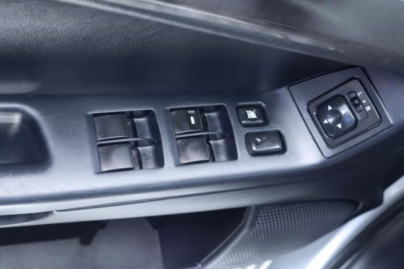 Mitsubishi Lancer ES CVT 2015