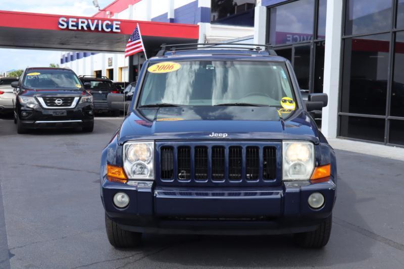 Jeep Commander 2WD 2006