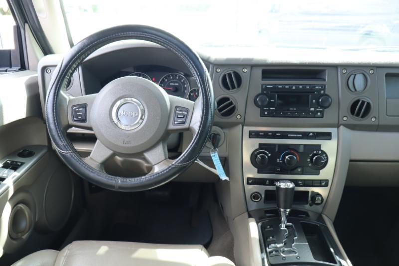 Jeep Commander 2WD 2006