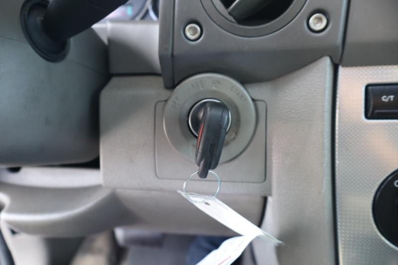 Jeep Commander 2WD 2006