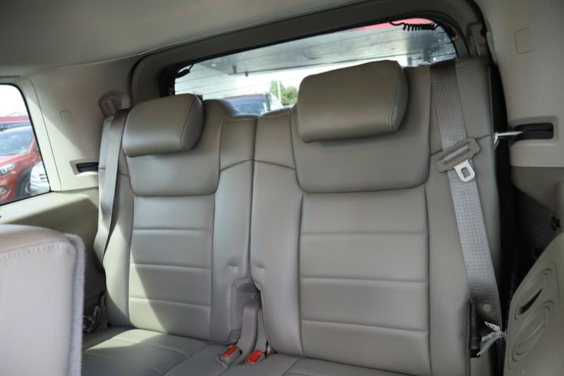 Jeep Commander 2WD 2006