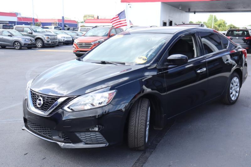 Nissan Sentra S CVT 2019