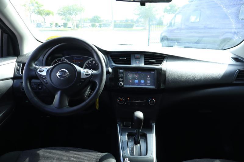 Nissan Sentra S CVT 2019