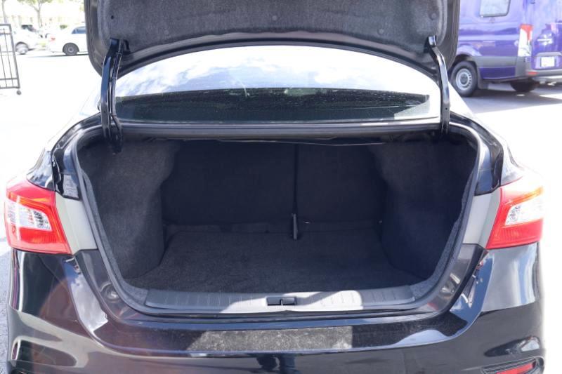 Nissan Sentra S CVT 2019