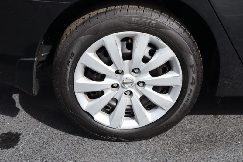 Nissan Sentra S CVT 2019