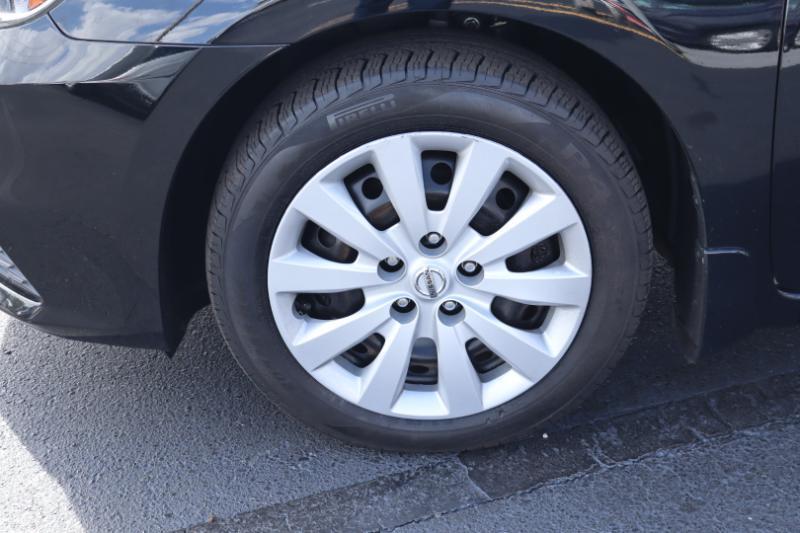 Nissan Sentra S CVT 2019