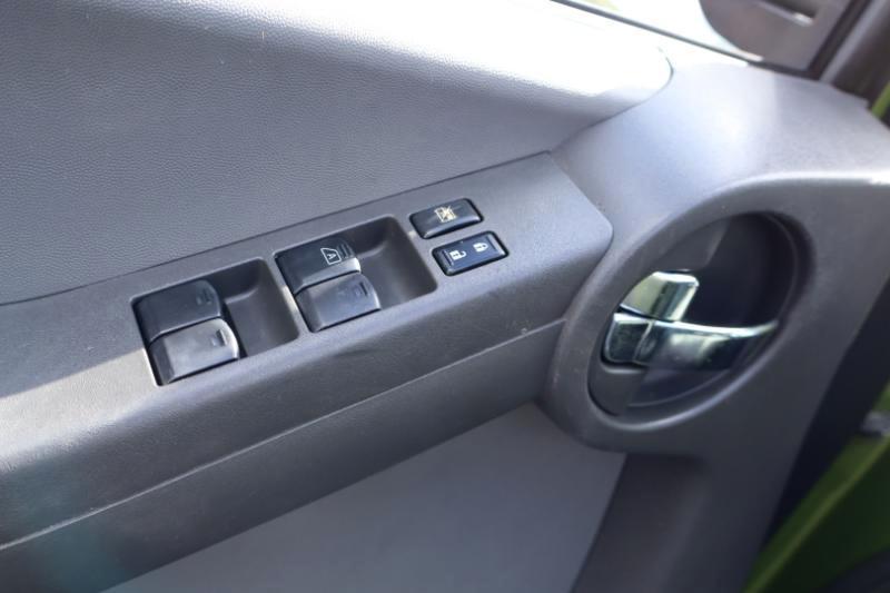 Nissan Xterra S 2WD 2012